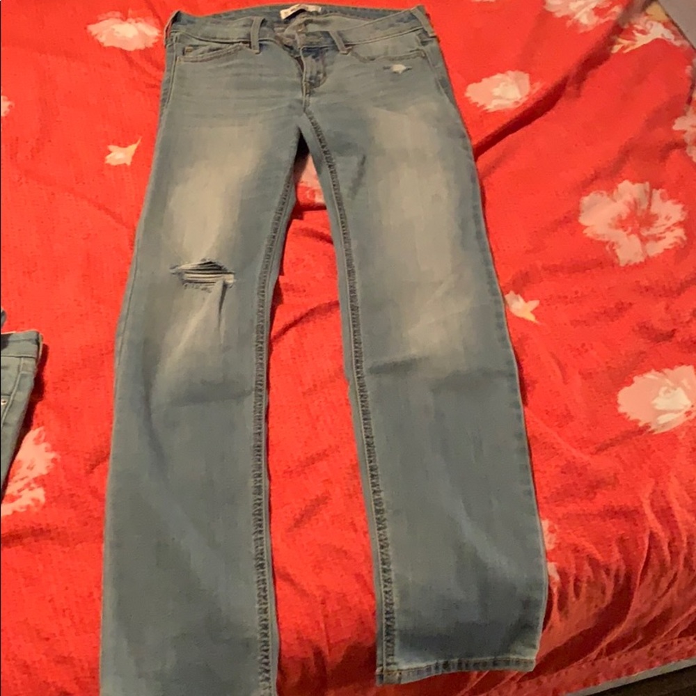 Hollister straight leg jeans. Almost new